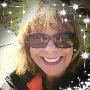 Meet your Posher, Pam